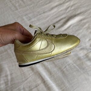 Nike Kids Gold Sneakers